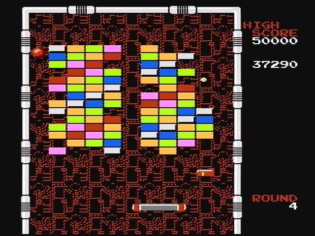 Arkanoid gameplay screenshot
